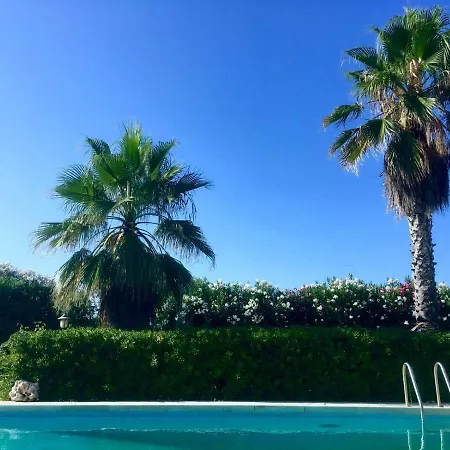 Vicino Al Mare Homestay *